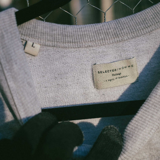 BEARS AGAINST BARRIERS SWEATSHIRT - large grey