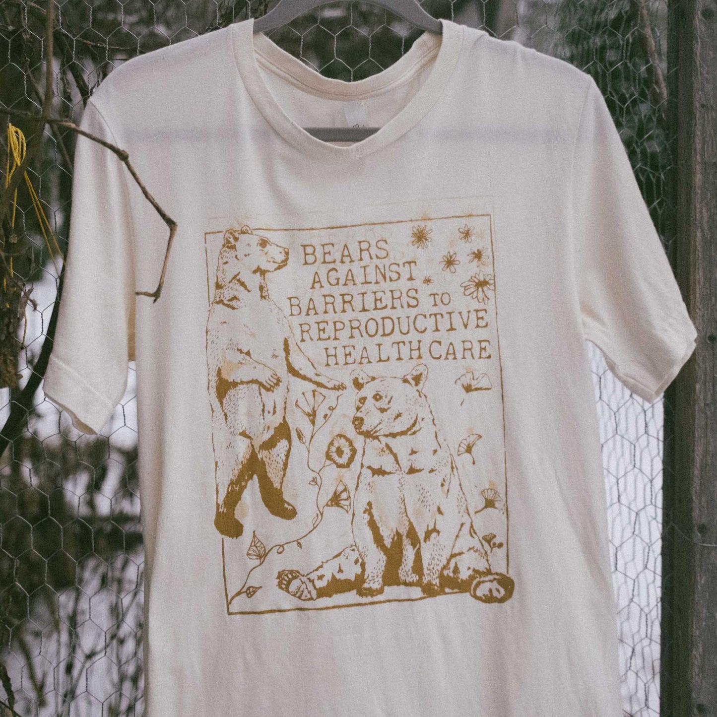 BEARS AGAINST BARRIERS - medium natural