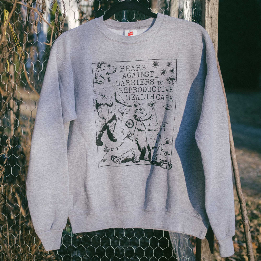BEARS AGAINST BARRIERS SWEATSHIRT - grey small